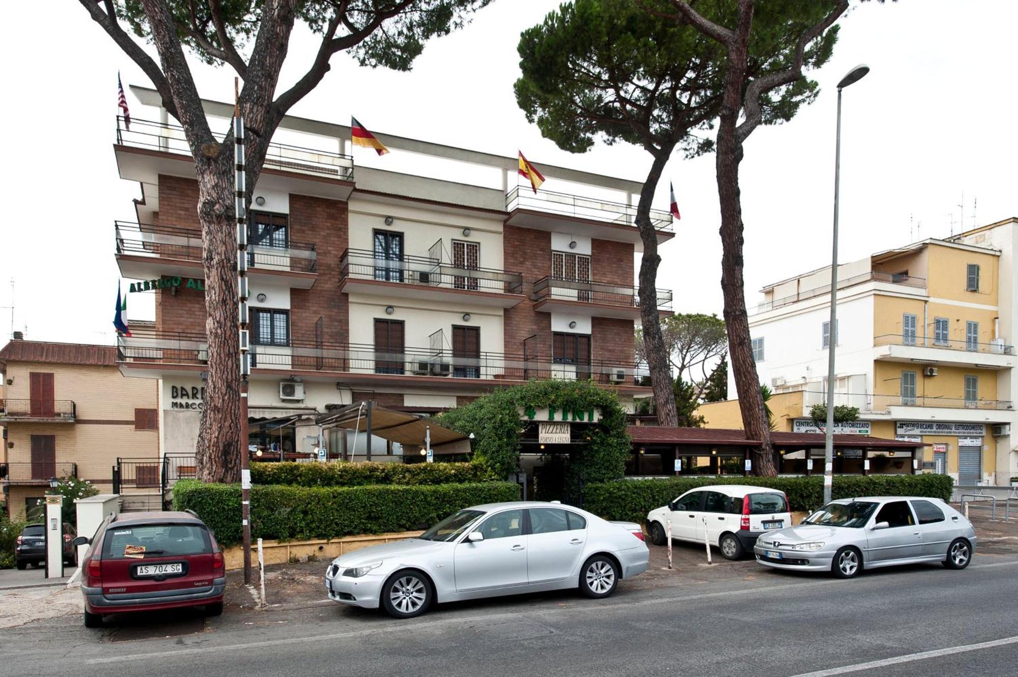 Hotel 4 Pini Rom Eksteriør billede